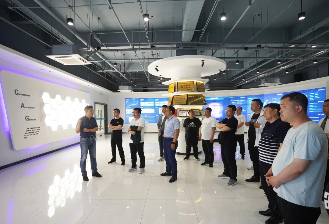 中国500强鹏飛集团煤业系统技术团队走访澳门金砂平台，共话煤矿智能化